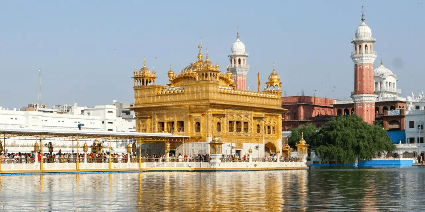 Jammu Katra Vaishnodevi Patnitop with Amritsar Tour Package