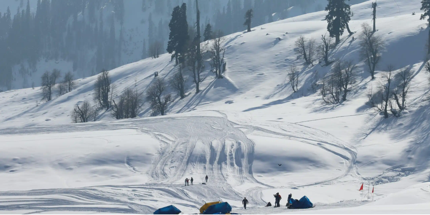 Service Provider of Heaven on Earth Kashmir Tour Package in Chandigarh, Punjab, India