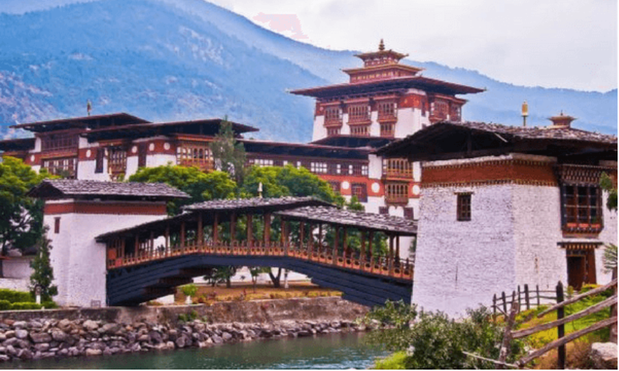 Service Provider of Domestic Destinations in Chandigarh, Punjab, India
