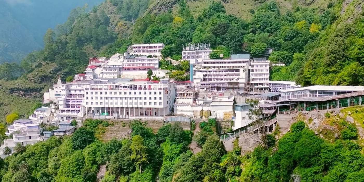 Service Provider of Jammu Katra Vaishnodevi Patnitop with Amritsar Tour Package in Chandigarh, Punjab, India